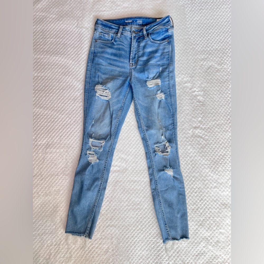 Old Navy Light Blue Distressed Skinny Jeans - Picture 2 of 9